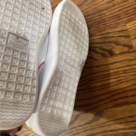 Women's Size 9 PUMA Vikky V2 White Summer Shoes Comfort Cushioned Soft Foam - Picture 4 of 6